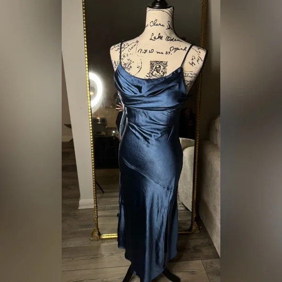 Hello Molly Midnight Blue Midi Dress - Picture 3 of 13